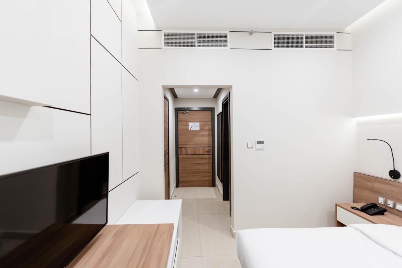 Resivation Hotel Dubaï Extérieur photo
